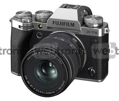 Fuji X-T5 Silber + 16-50mm f2.8-4.8 XF
